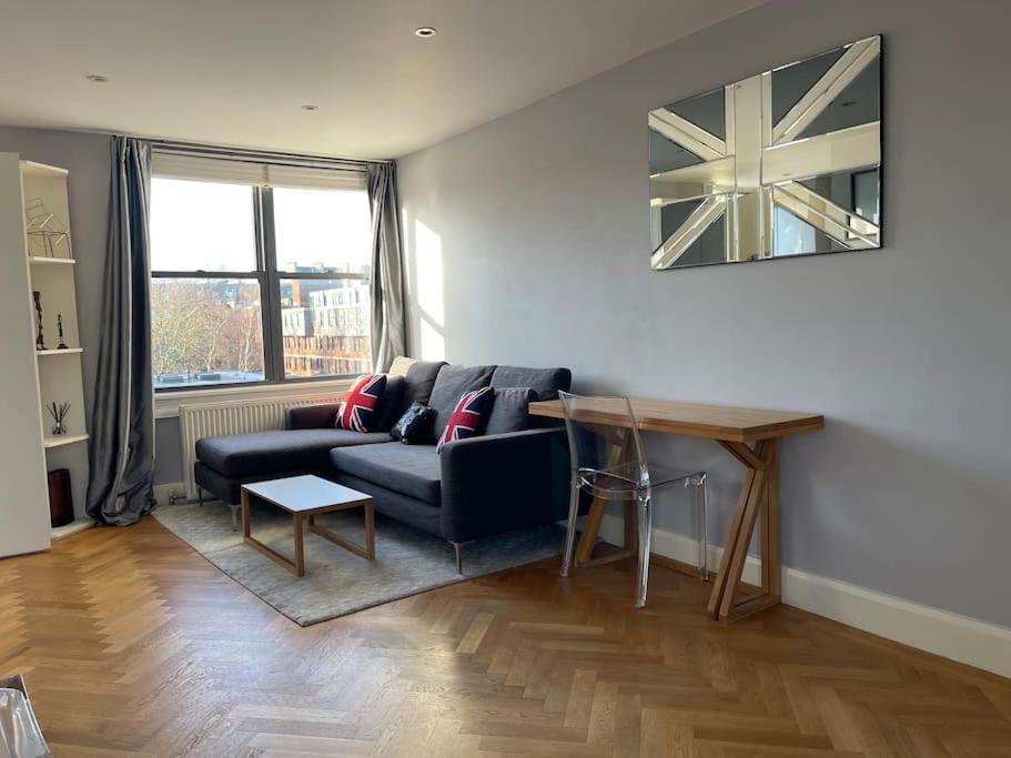 Amazing Apartment Central London Near Tube Station Εξωτερικό φωτογραφία